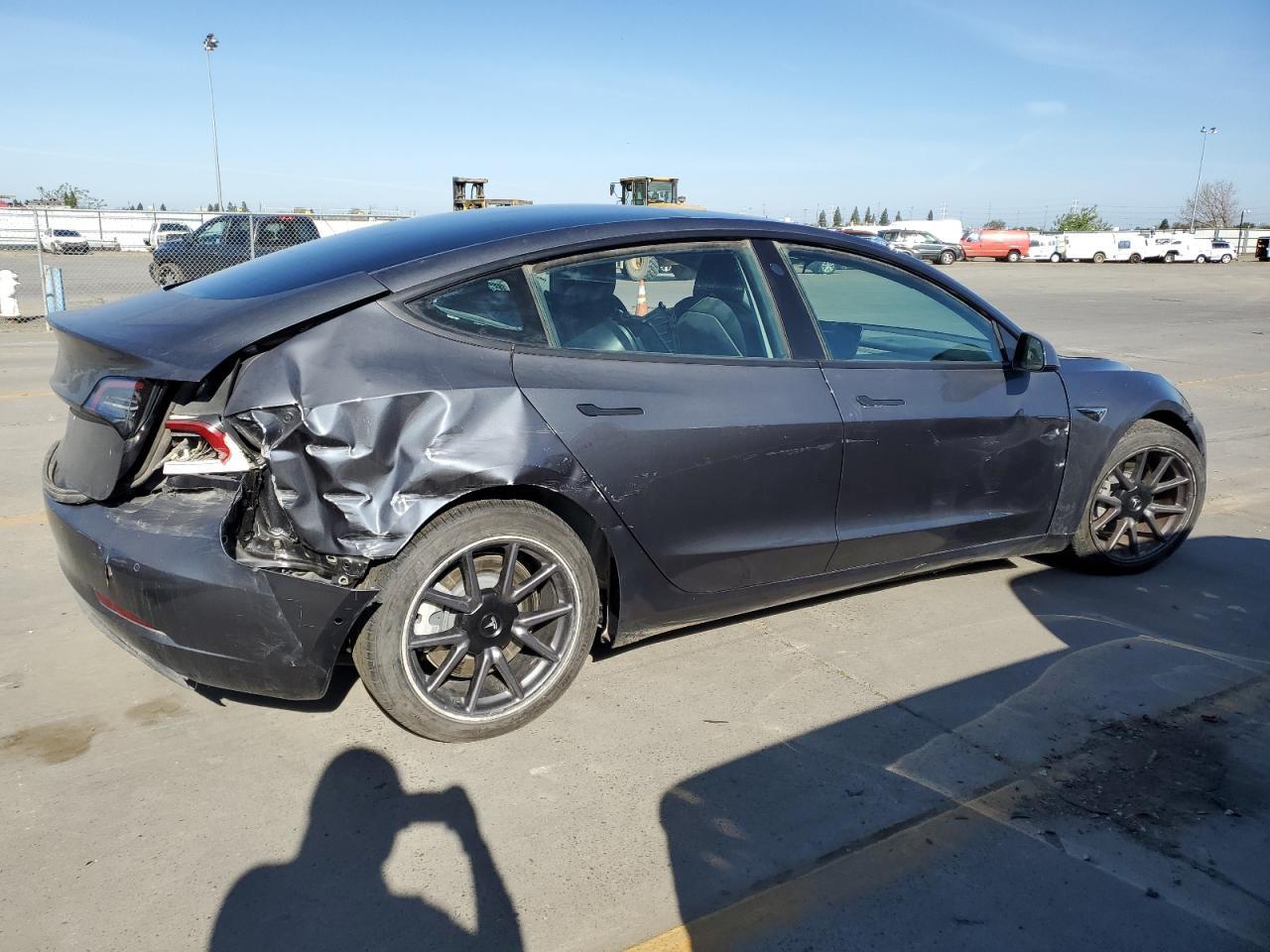 2021 TESLA MODEL 3 - Фото 3