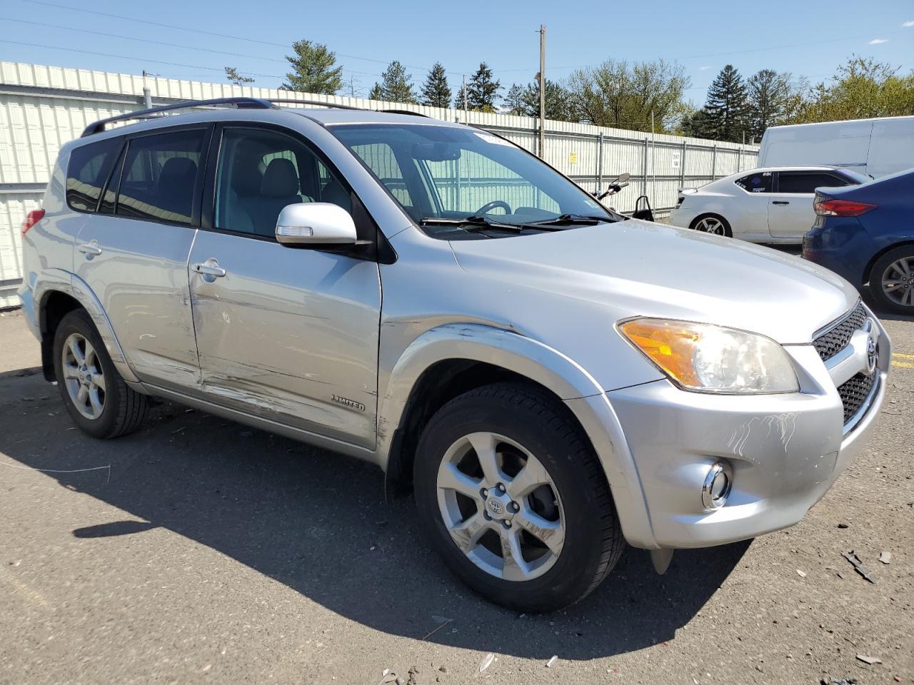2011 TOYOTA RAV4 LIMIT - Image 4