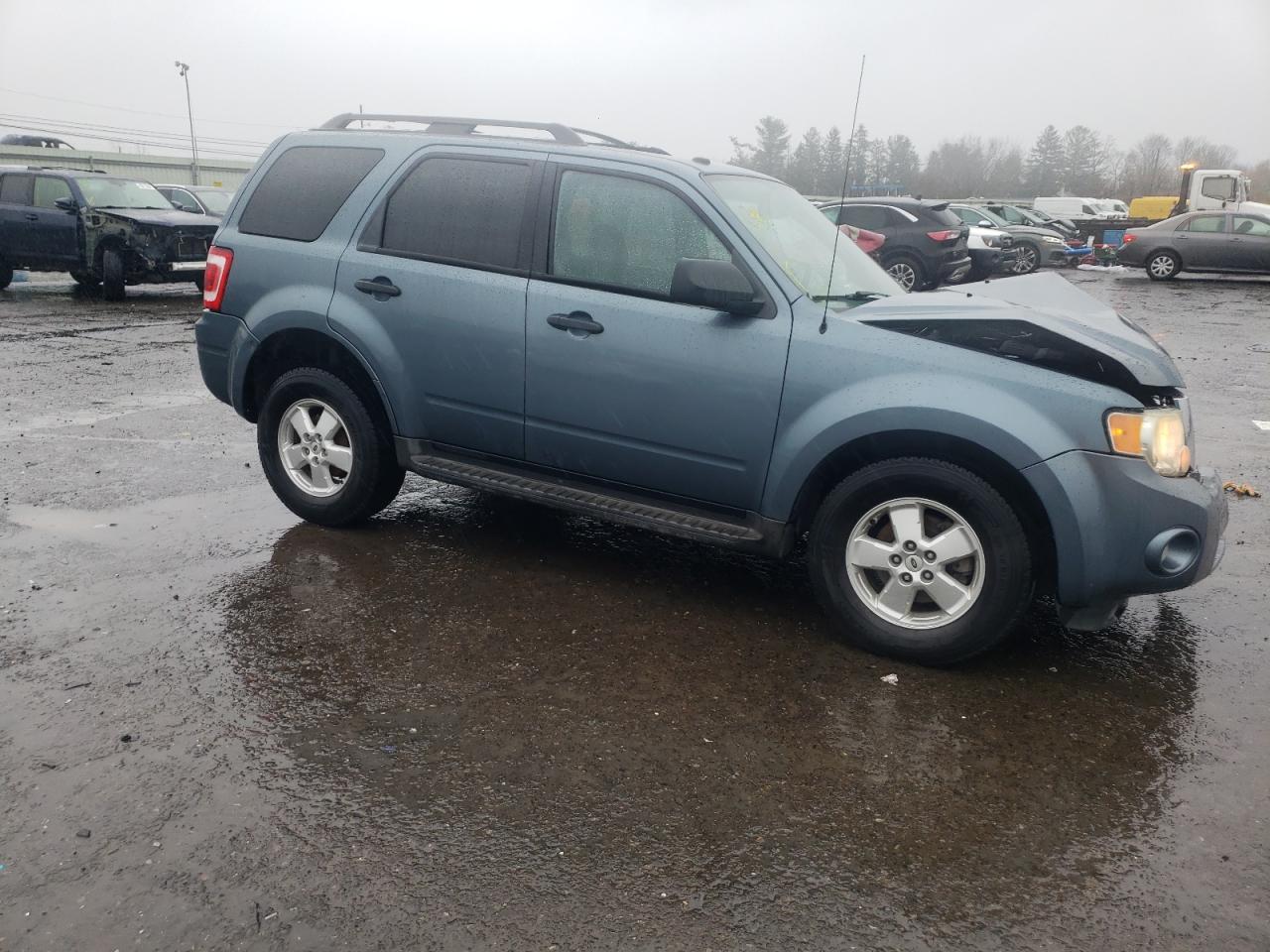 2010 FORD ESCAPE XLT - Фото 4