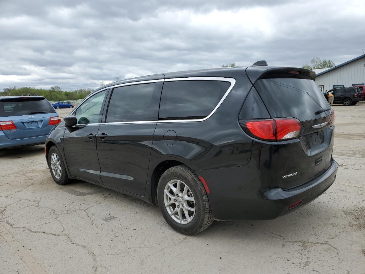 2022 CHRYSLER VOYAGER LX - Фото 2
