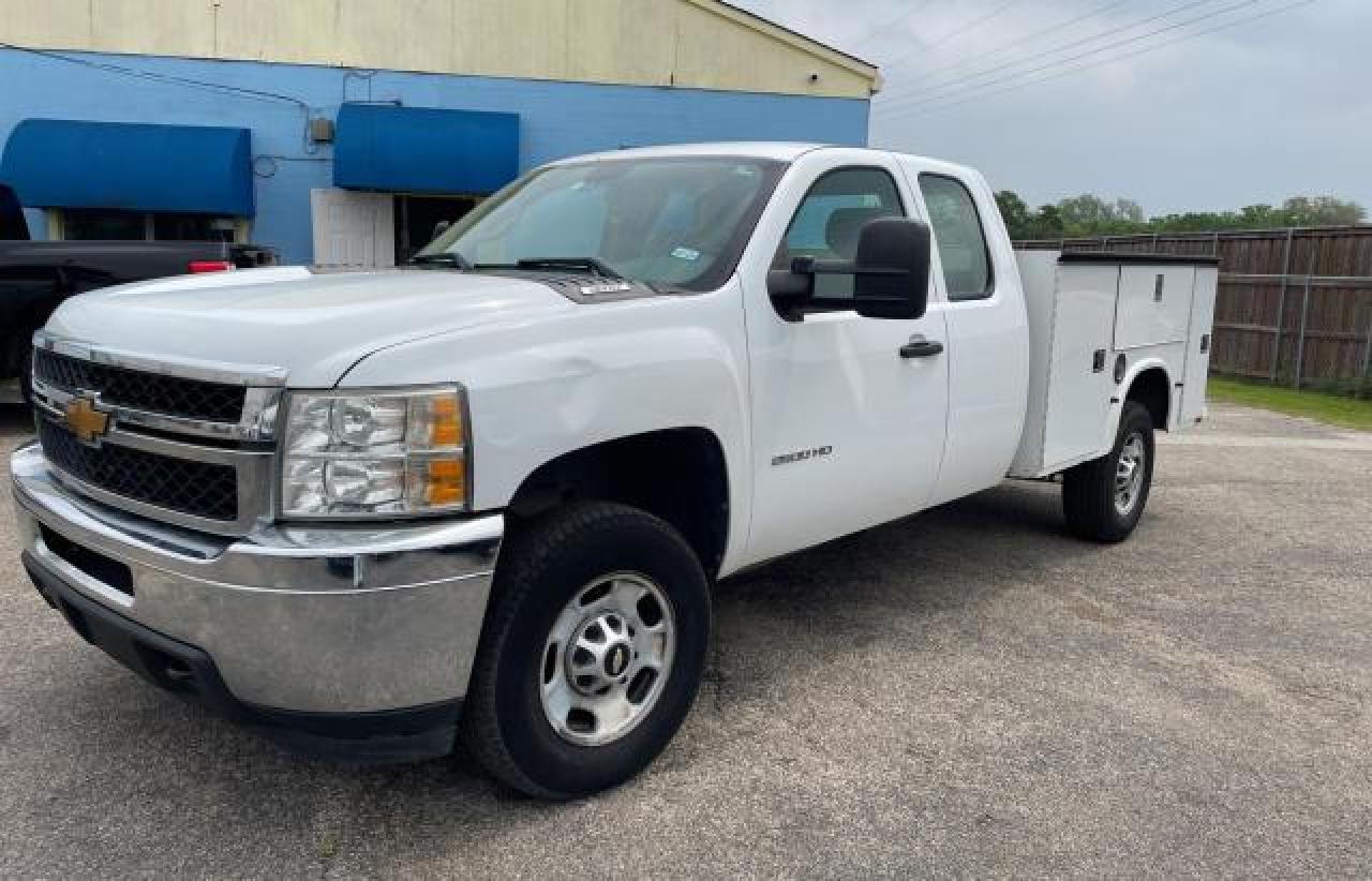 2013 CHEVROLET SILVERADO - Image 2