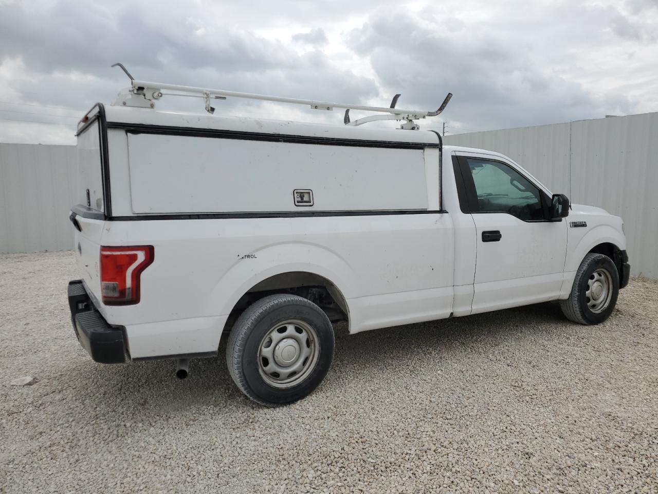 2016 FORD F150 - Фото 3