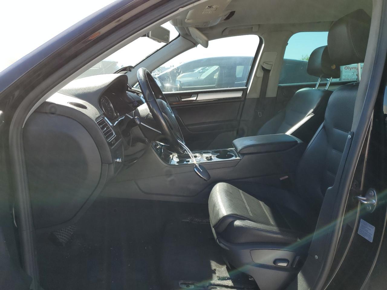 2011 VOLKSWAGEN TOUAREG V6 - Фото 7