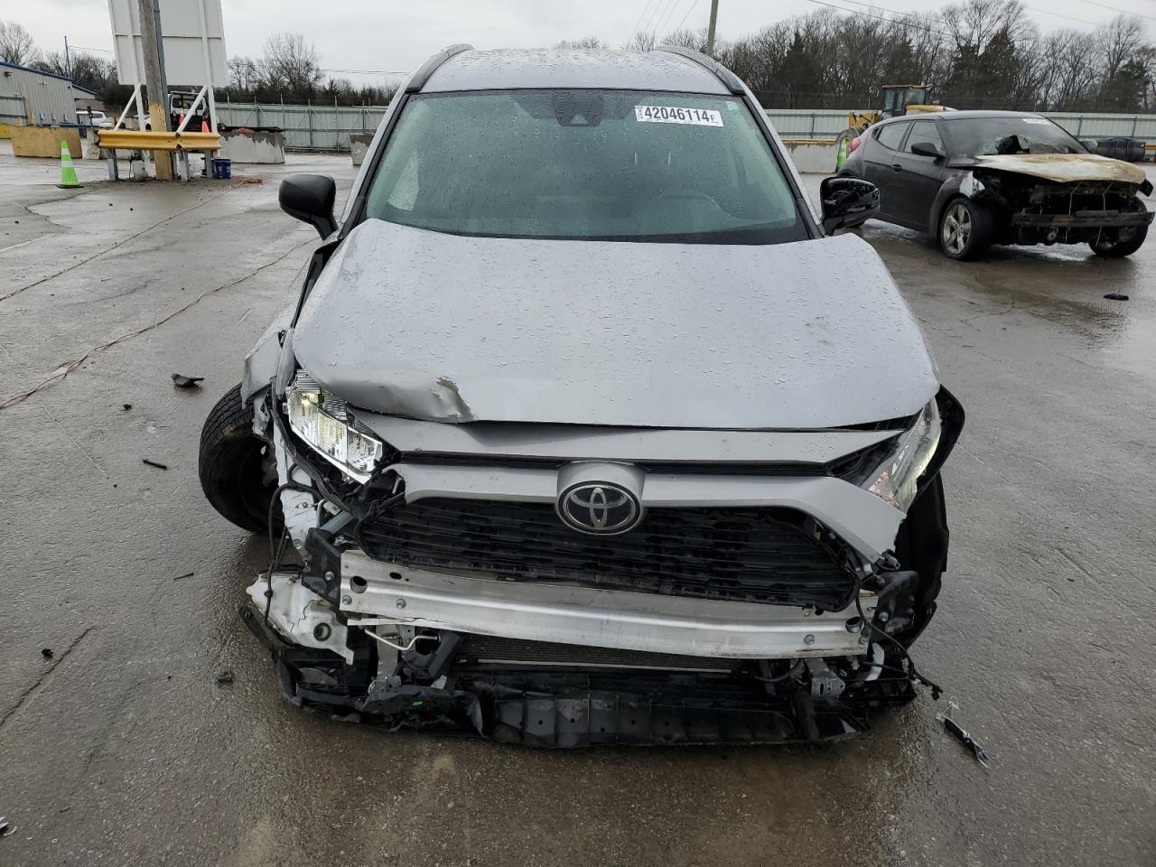 2021 TOYOTA RAV4 LE - Фото 5