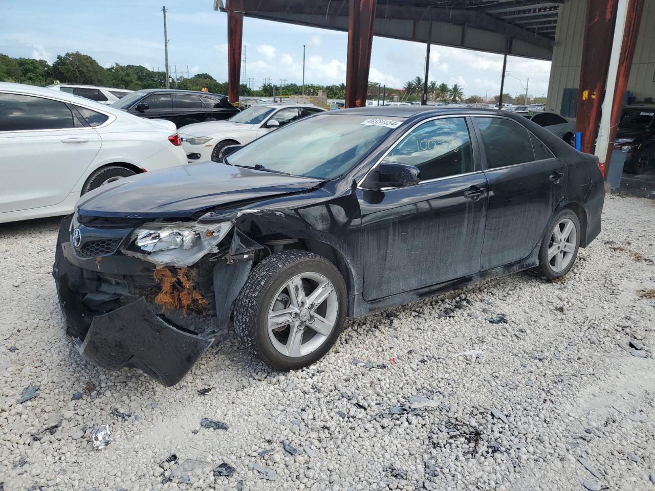 2013 TOYOTA CAMRY L