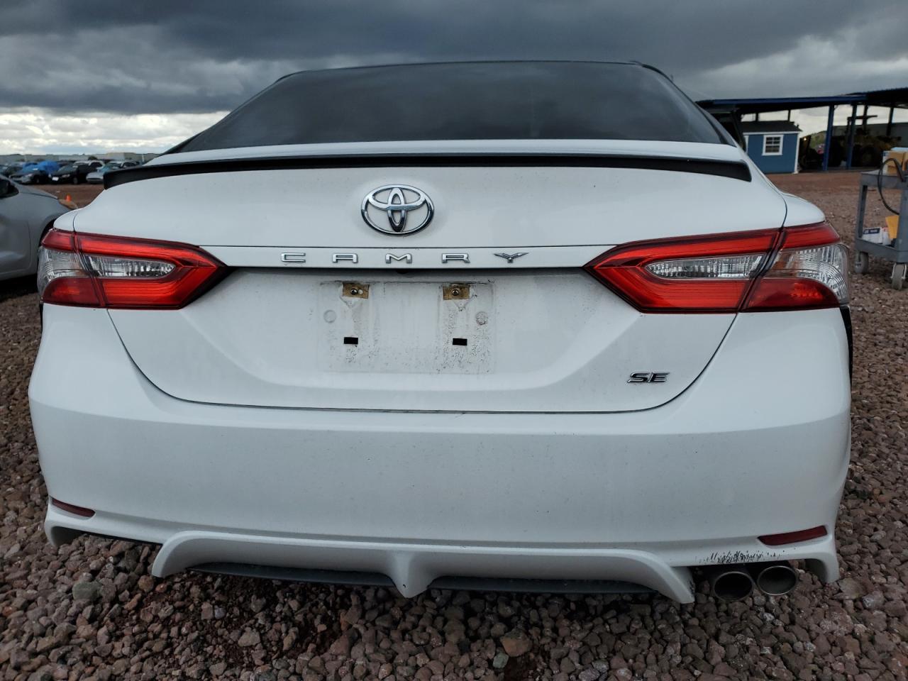 2018 TOYOTA CAMRY L - Фото 6
