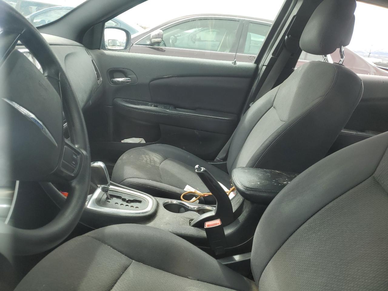 2013 CHRYSLER 200 LX - Image 7