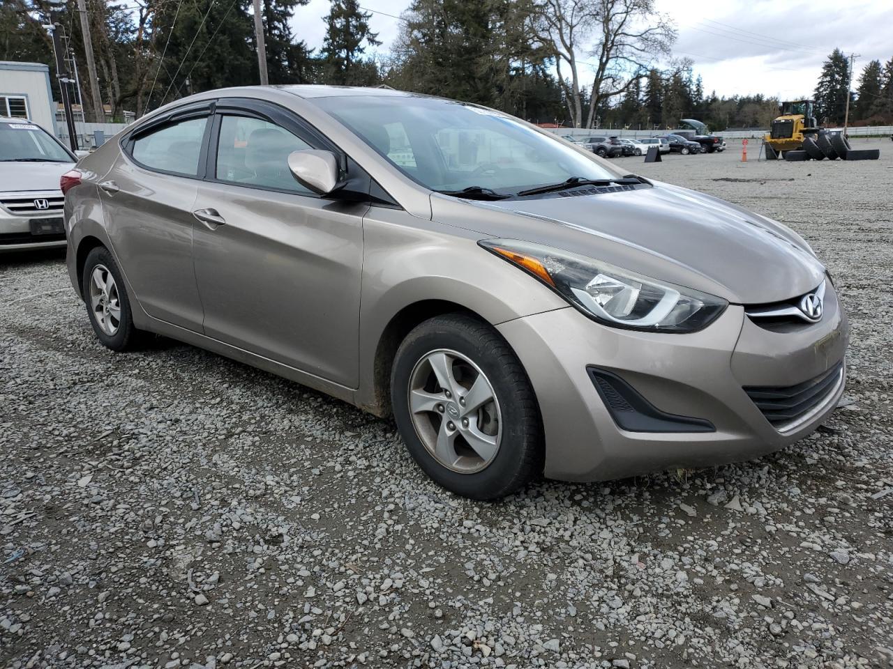 2014 HYUNDAI ELANTRA SE - Image 4
