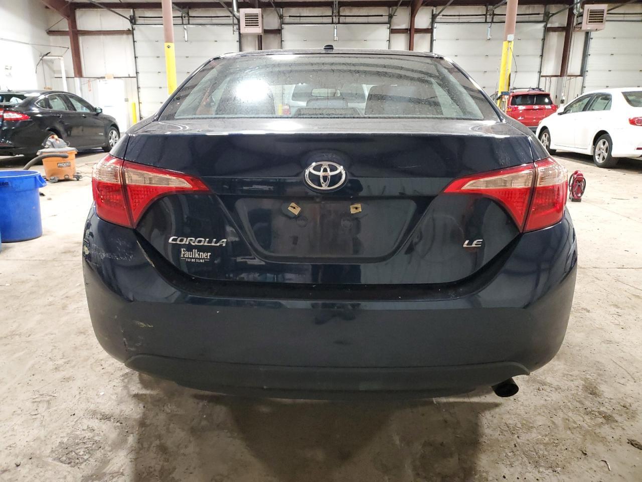 2018 TOYOTA COROLLA L - Image 6