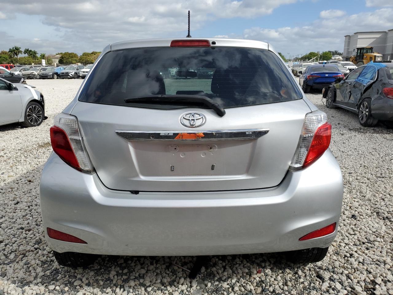2013 TOYOTA YARIS - Image 6
