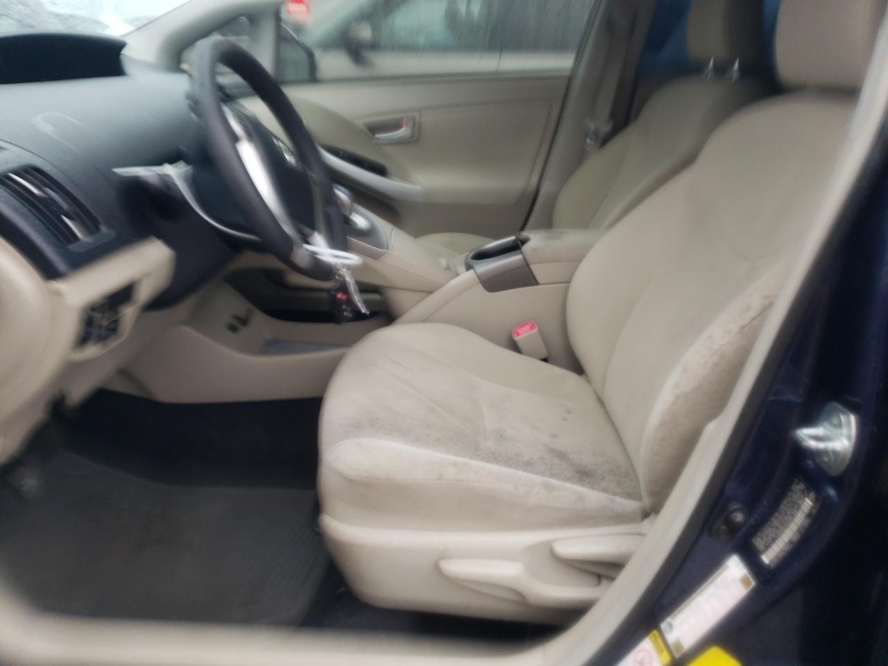 2013 TOYOTA PRIUS - Image 7