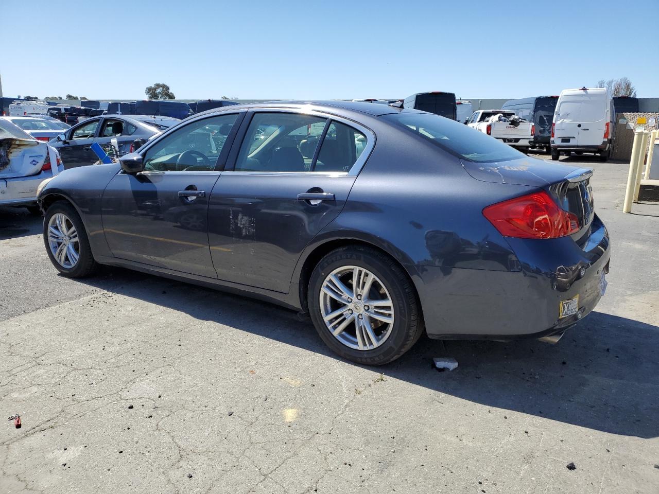 2012 INFINITI G37 BASE - Image 2