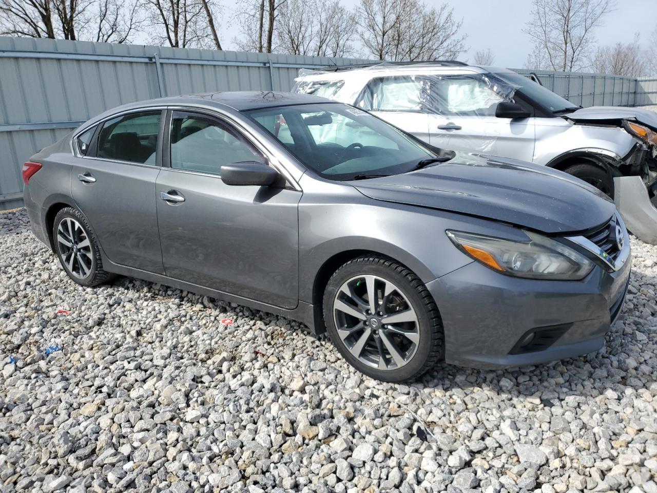 2016 NISSAN ALTIMA 2.5 - Фото 4