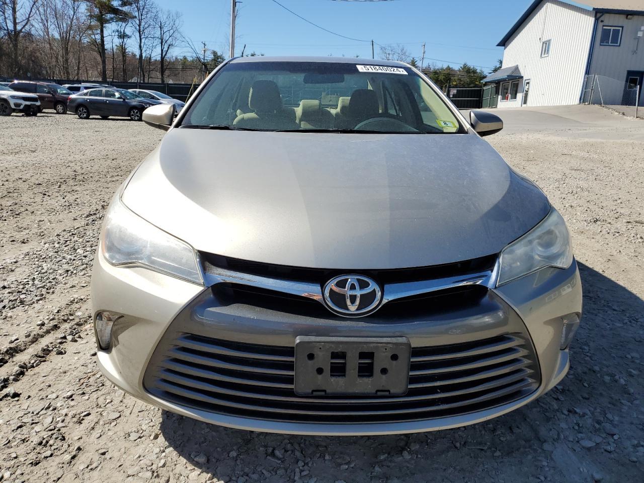 2017 TOYOTA CAMRY LE - Фото 5