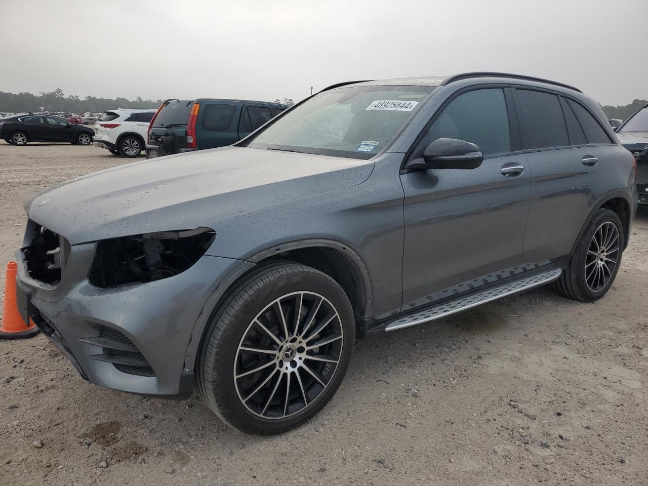 2019 MERCEDES-BENZ GLC 300