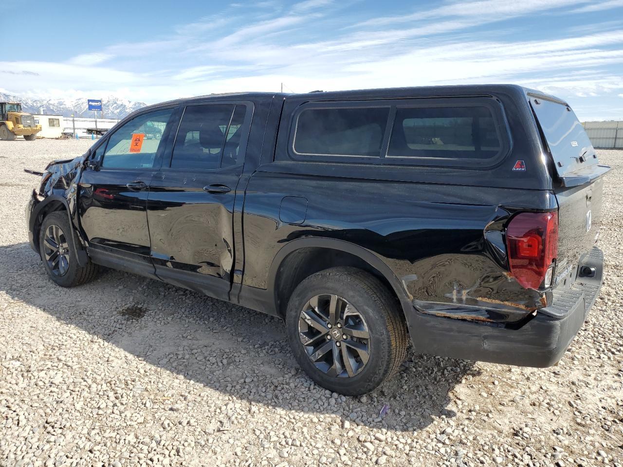 2021 HONDA RIDGELINE - Image 2
