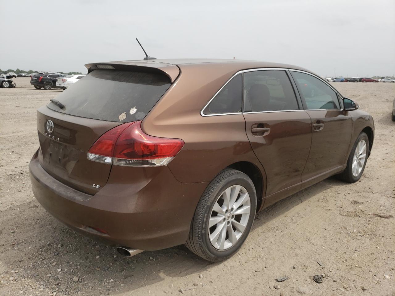 2013 TOYOTA VENZA LE - Фото 3