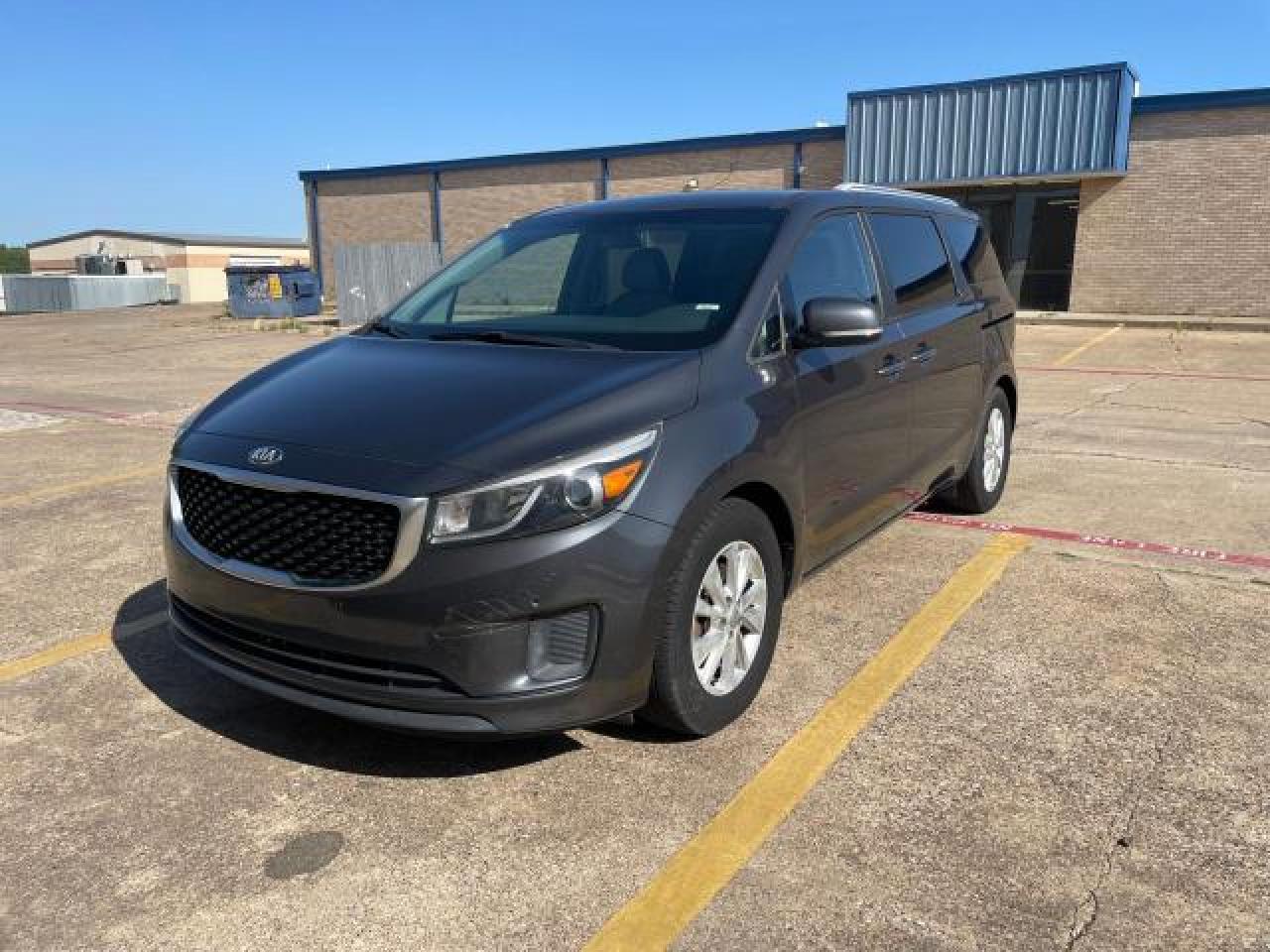 2017 KIA SEDONA LX - Image 2