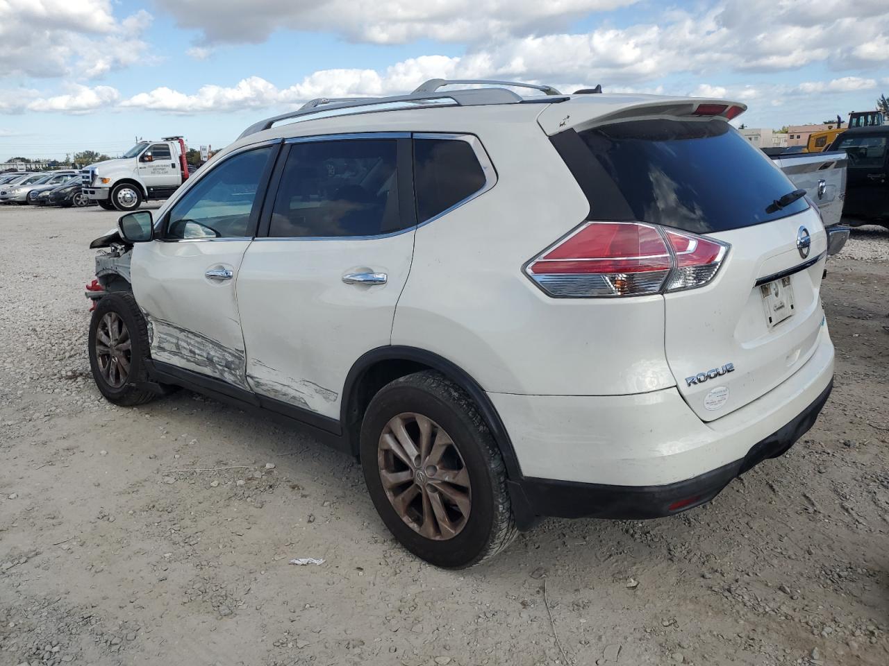 2014 NISSAN ROGUE S - Фото 2