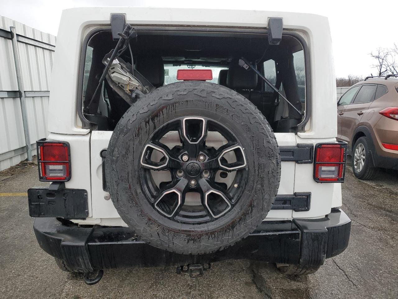 2017 JEEP WRANGLER U - Фото 6