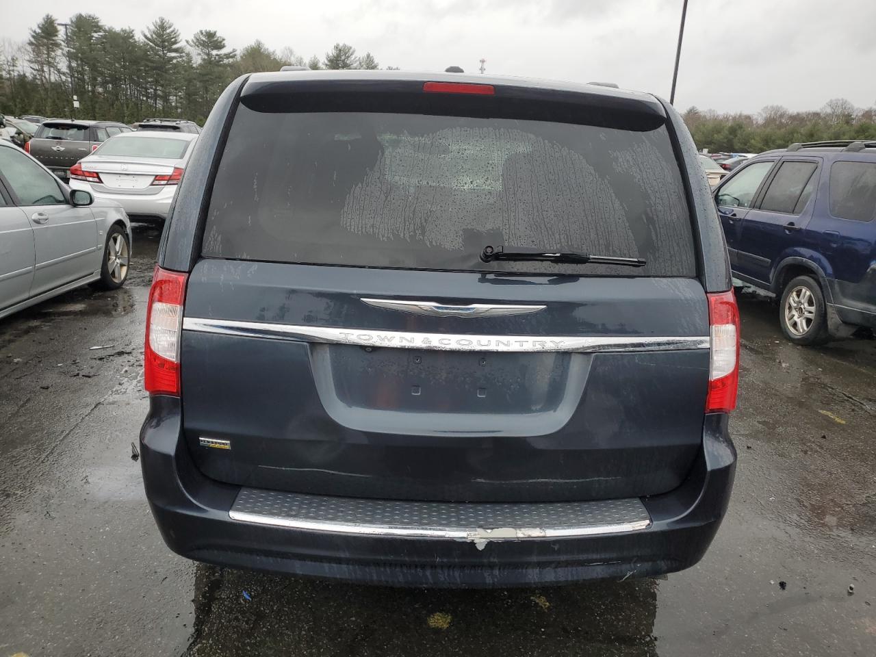 2014 CHRYSLER TOWN & COU - Image 6