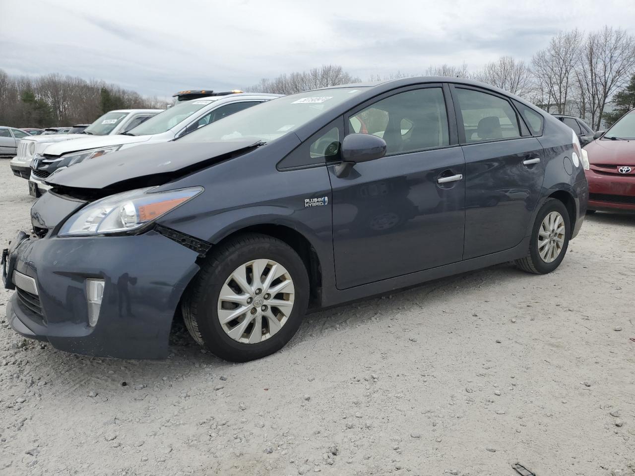 2013 TOYOTA PRIUS PLUG car image