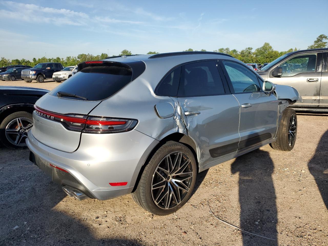 2023 PORSCHE MACAN BASE - Фото 3