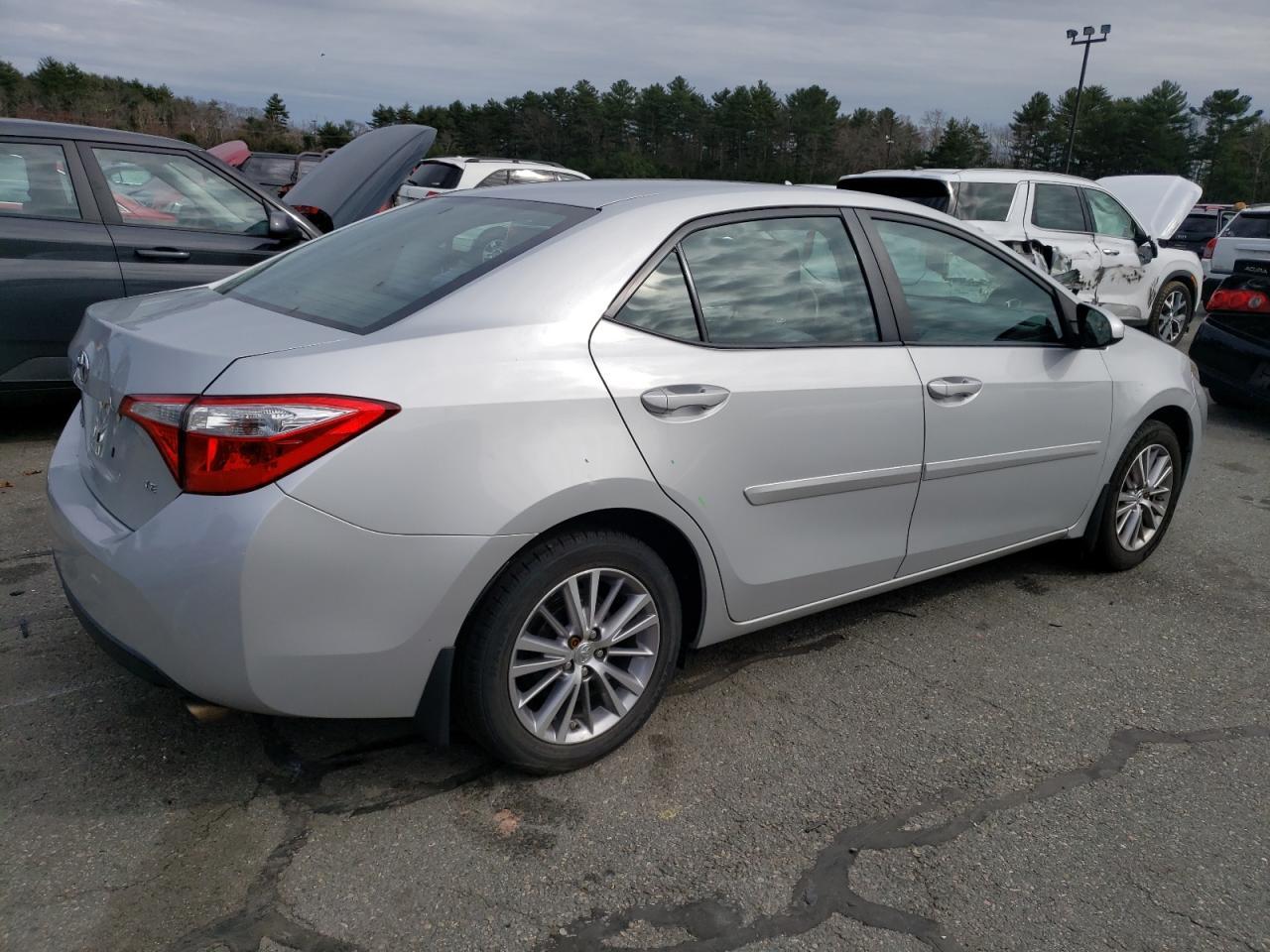 2015 TOYOTA COROLLA L - Image 3