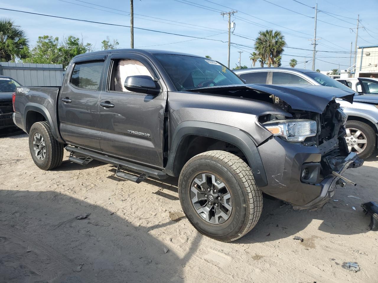2016 TOYOTA TACOMA DOU - Image 4