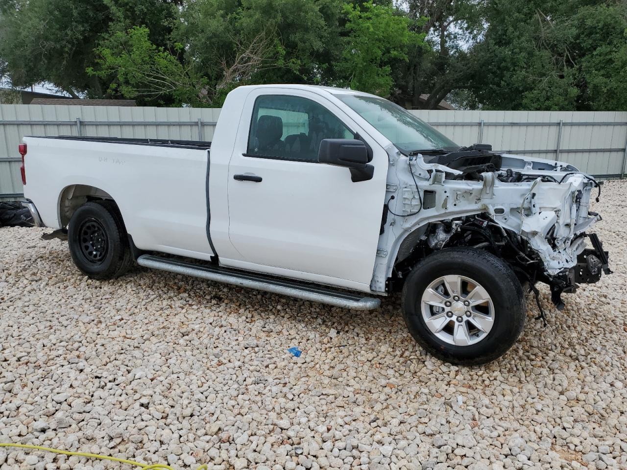 2023 CHEVROLET SILVERADO - Фото 4