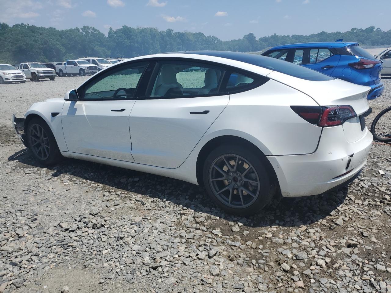 2022 TESLA MODEL 3 - Image 2
