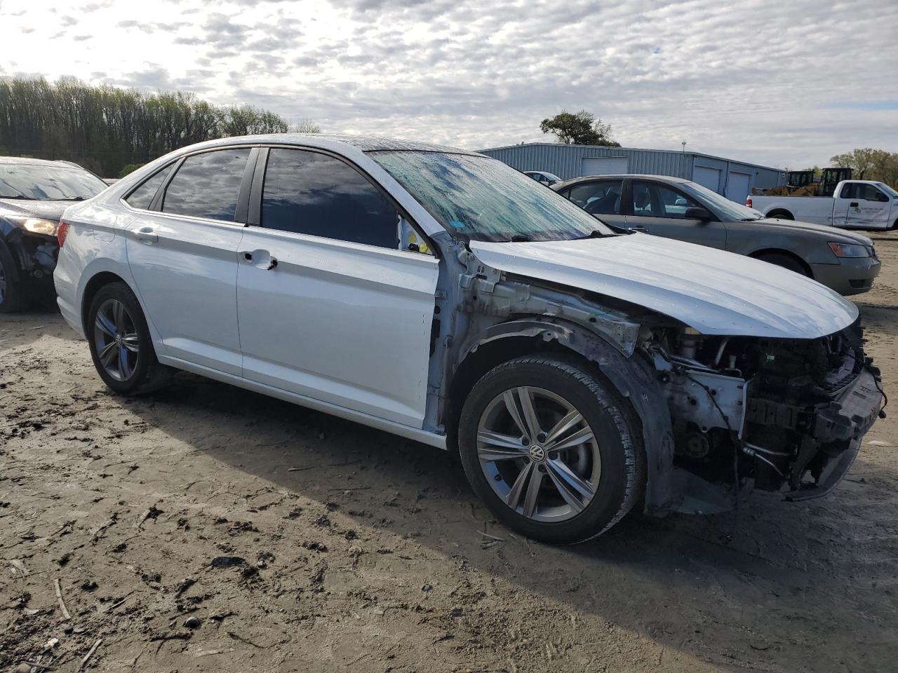 2019 VOLKSWAGEN JETTA S - Image 4