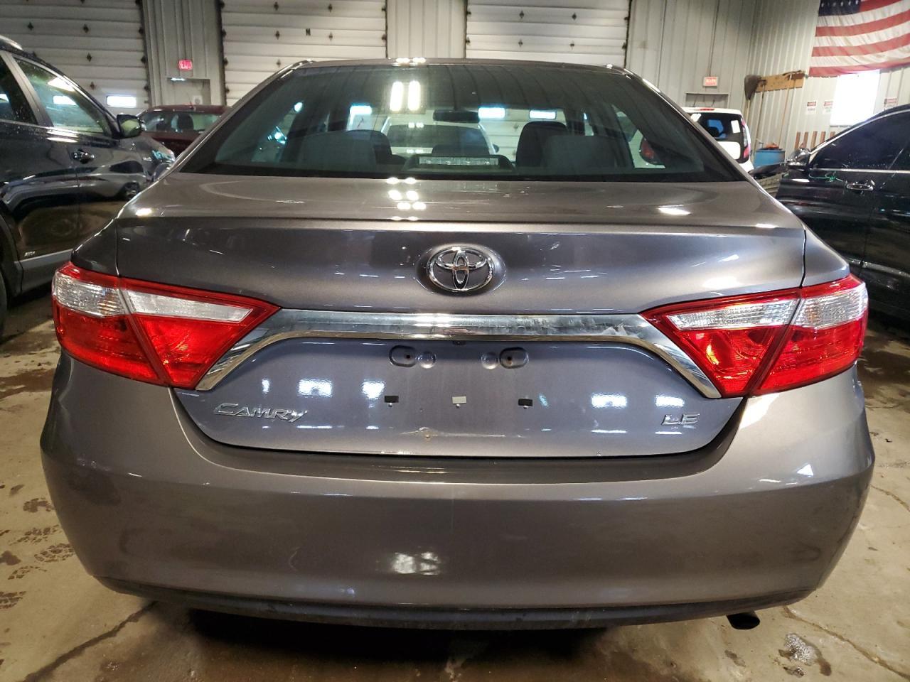 2015 TOYOTA CAMRY LE - Image 6