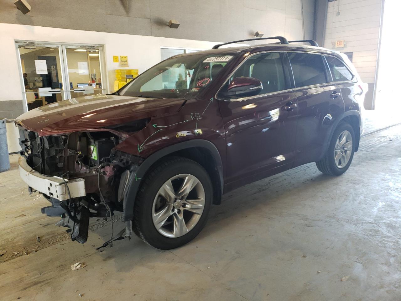 2015 TOYOTA HIGHLANDER