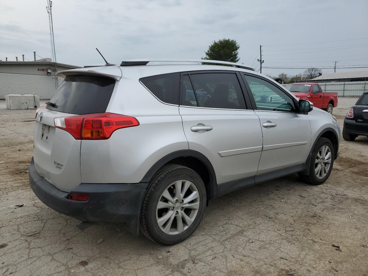 2013 TOYOTA RAV4 LIMIT - Фото 3