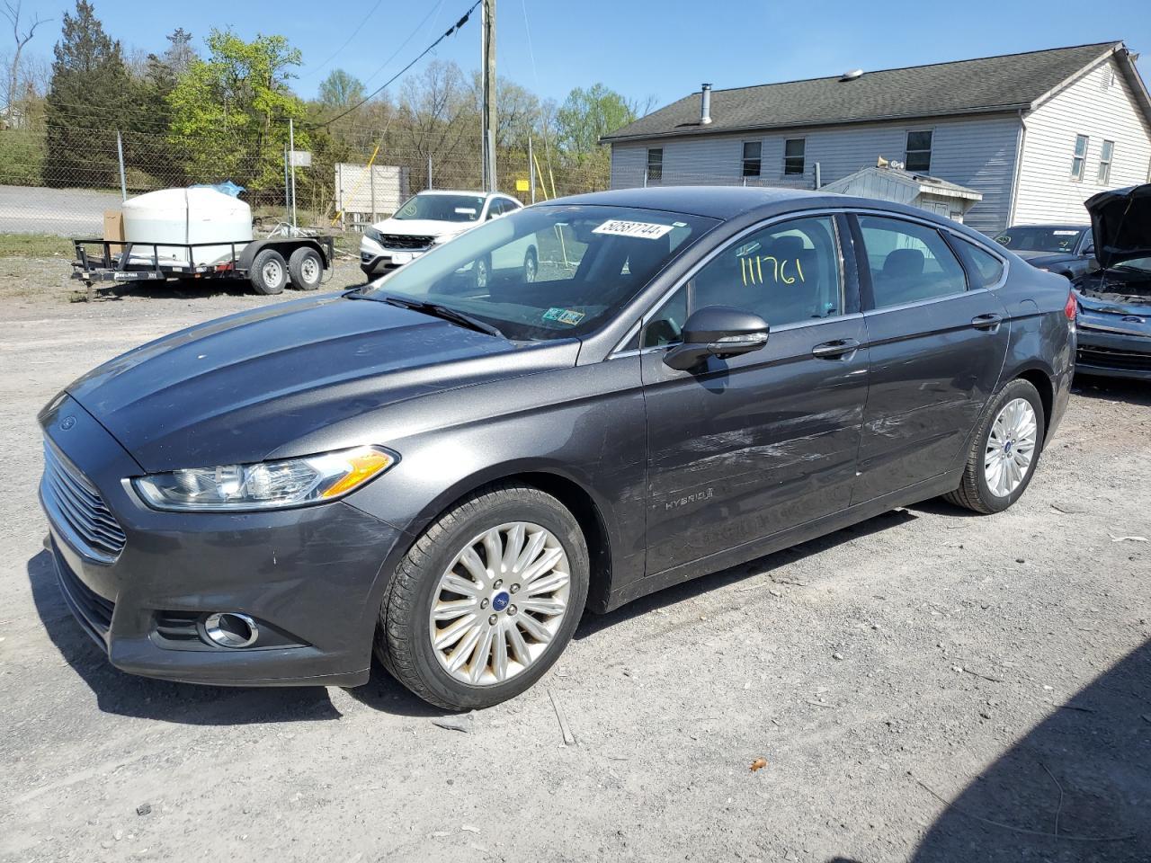 2015 FORD FUSION SE car image