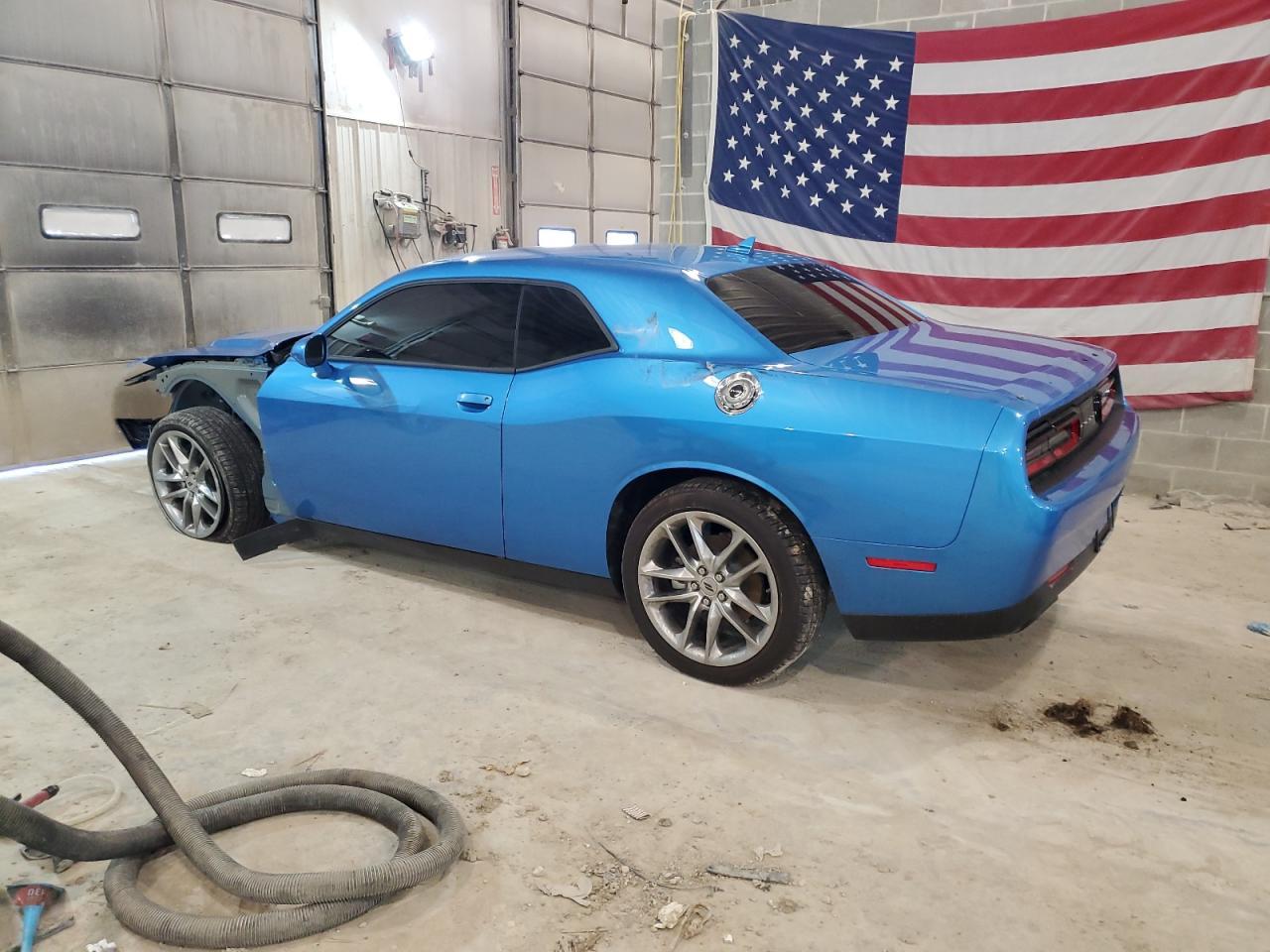 2023 DODGE CHALLENGER - Фото 2