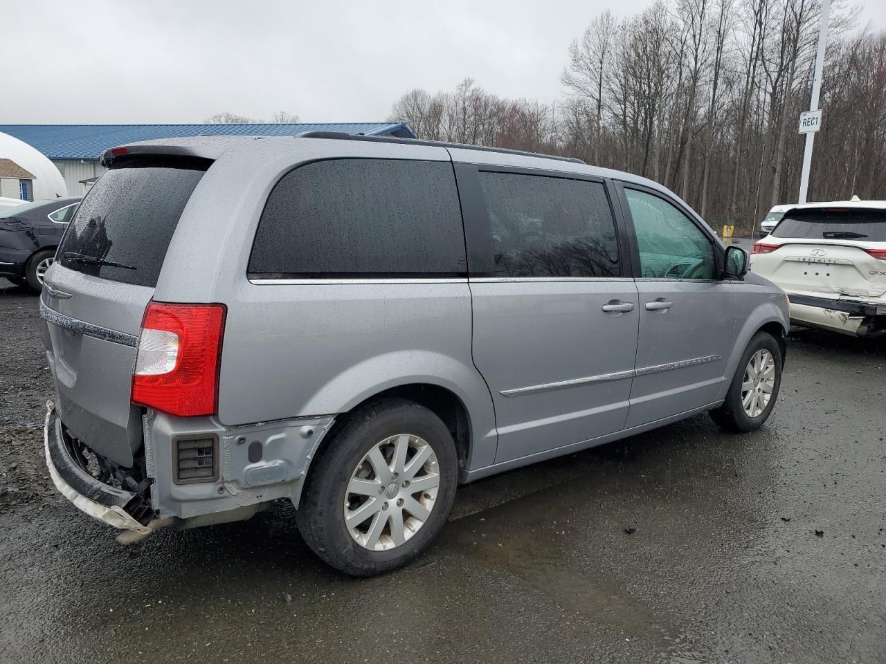 2014 CHRYSLER TOWN & COU - Фото 3
