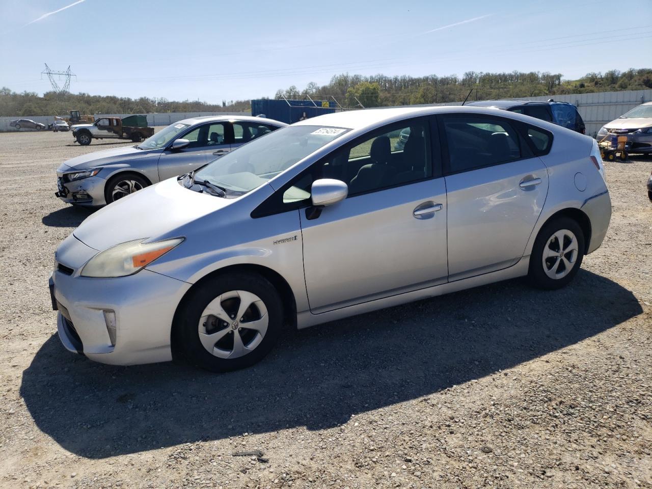 2013 TOYOTA PRIUS car image