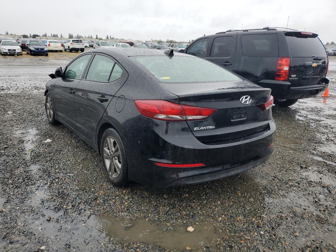 2018 HYUNDAI ELANTRA SE - Image 2