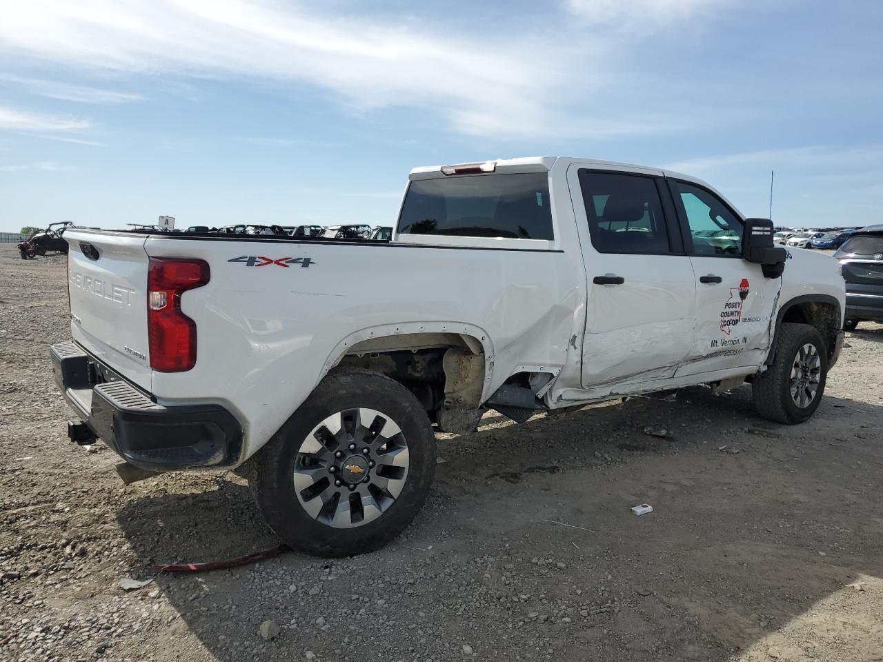2024 CHEVROLET SILVERADO - Image 3