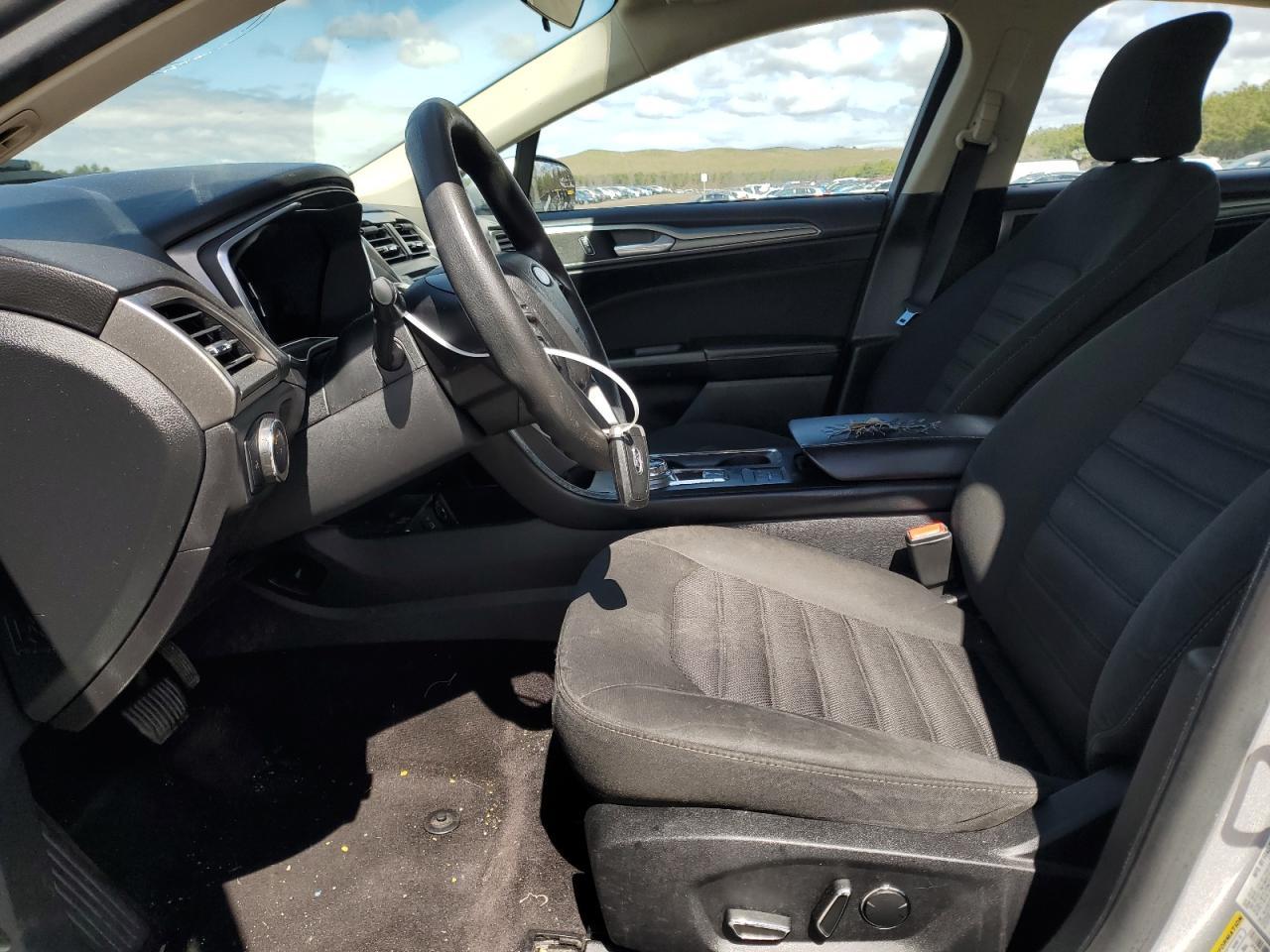 2017 FORD FUSION SE - Фото 7