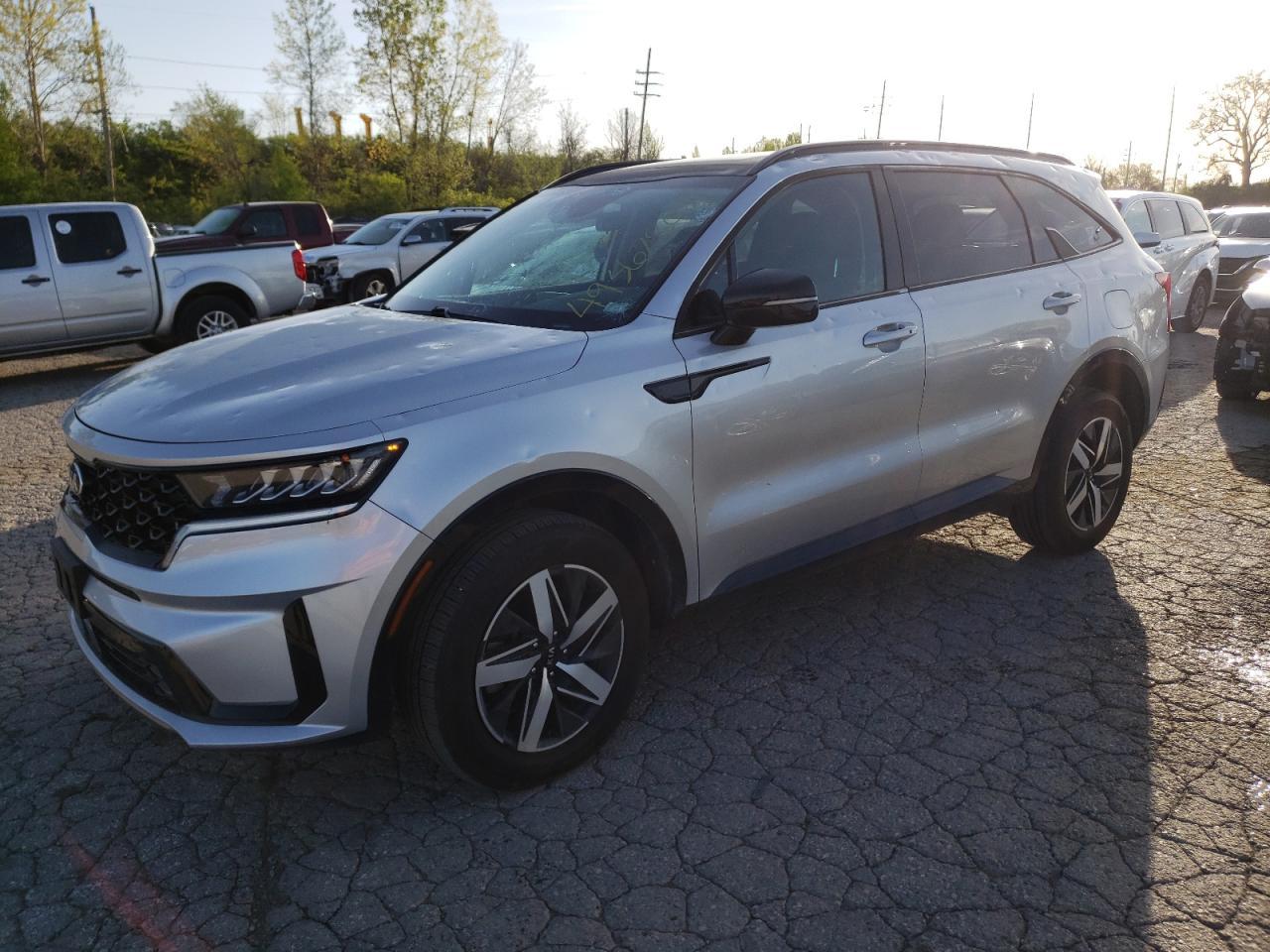 2021 KIA SORENTO EX car image