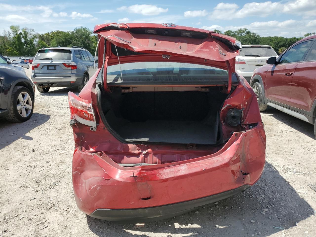 2018 TOYOTA COROLLA L - Image 6