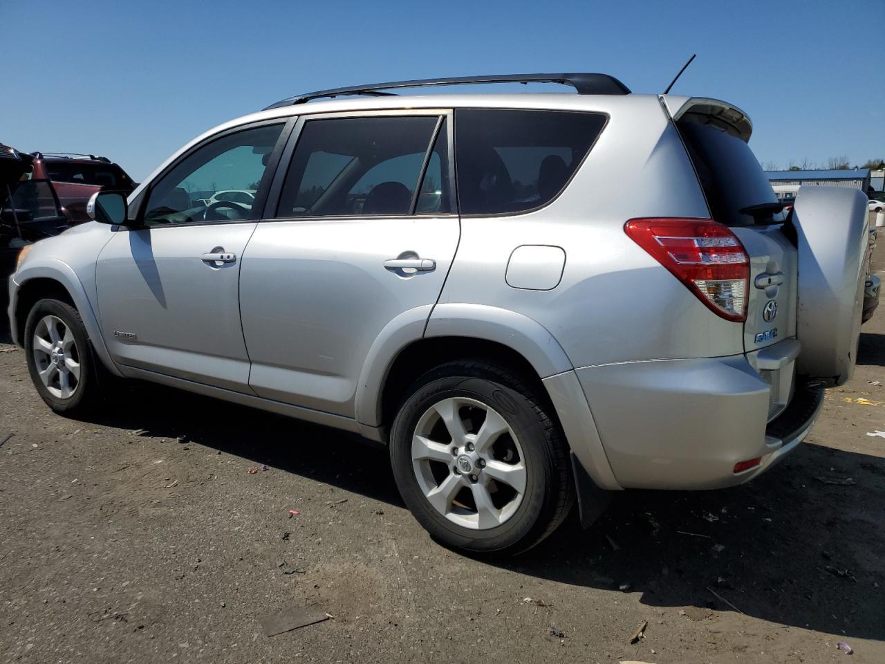 2011 TOYOTA RAV4 LIMIT - Image 2
