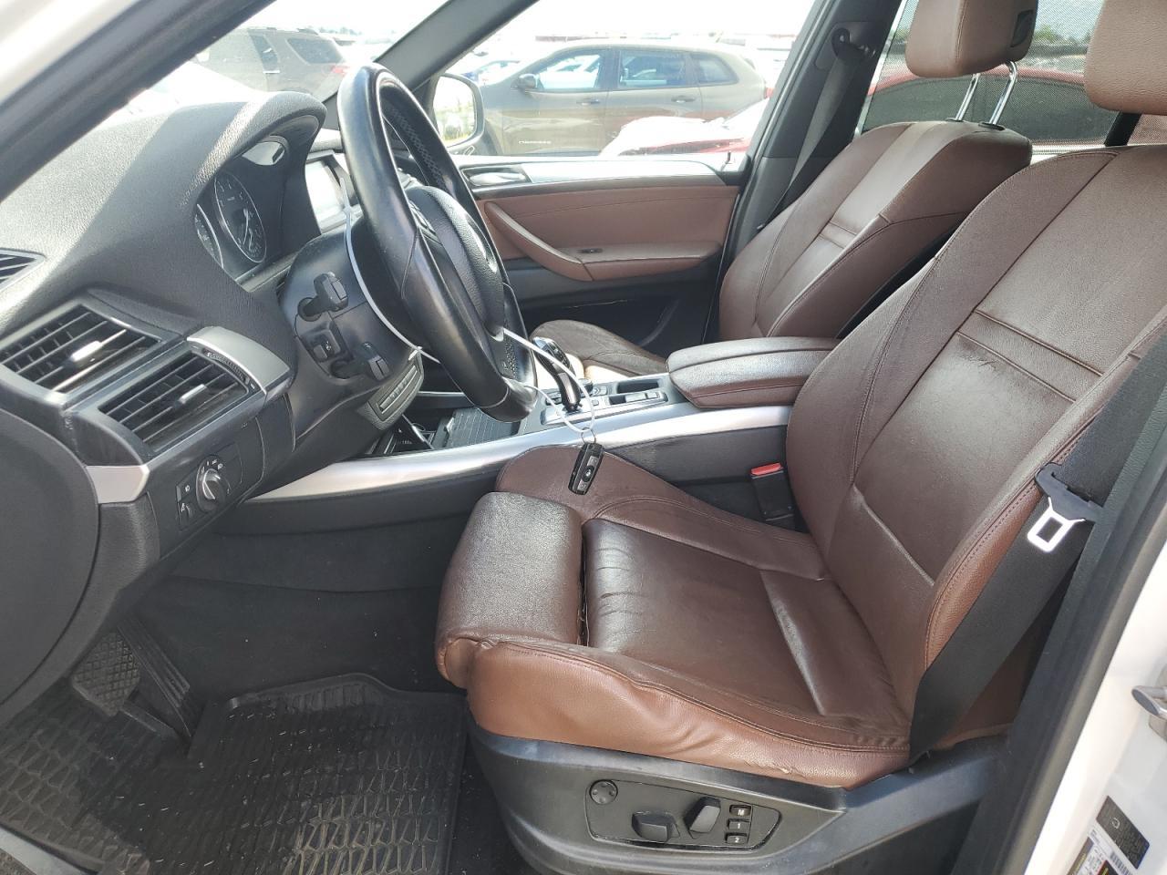 2011 BMW X5 XDRIVE5 - Image 7
