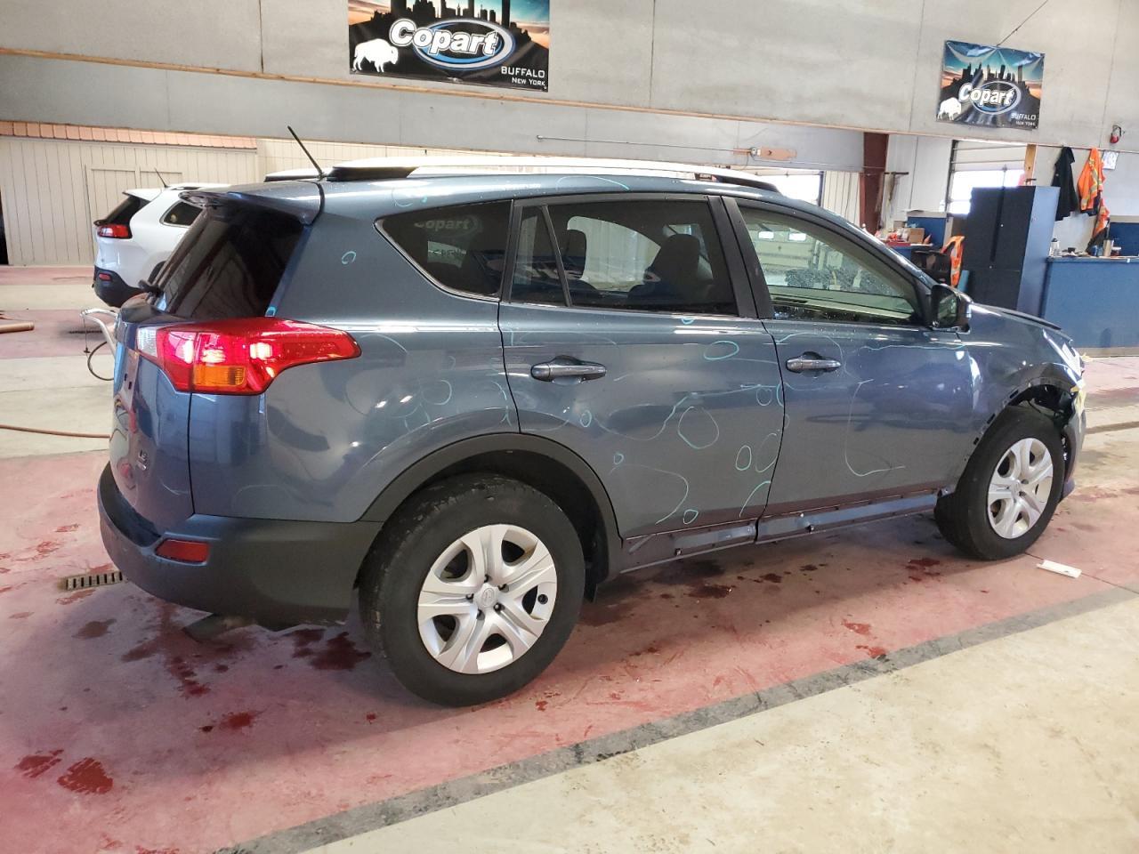 2014 TOYOTA RAV4 LE - Фото 3
