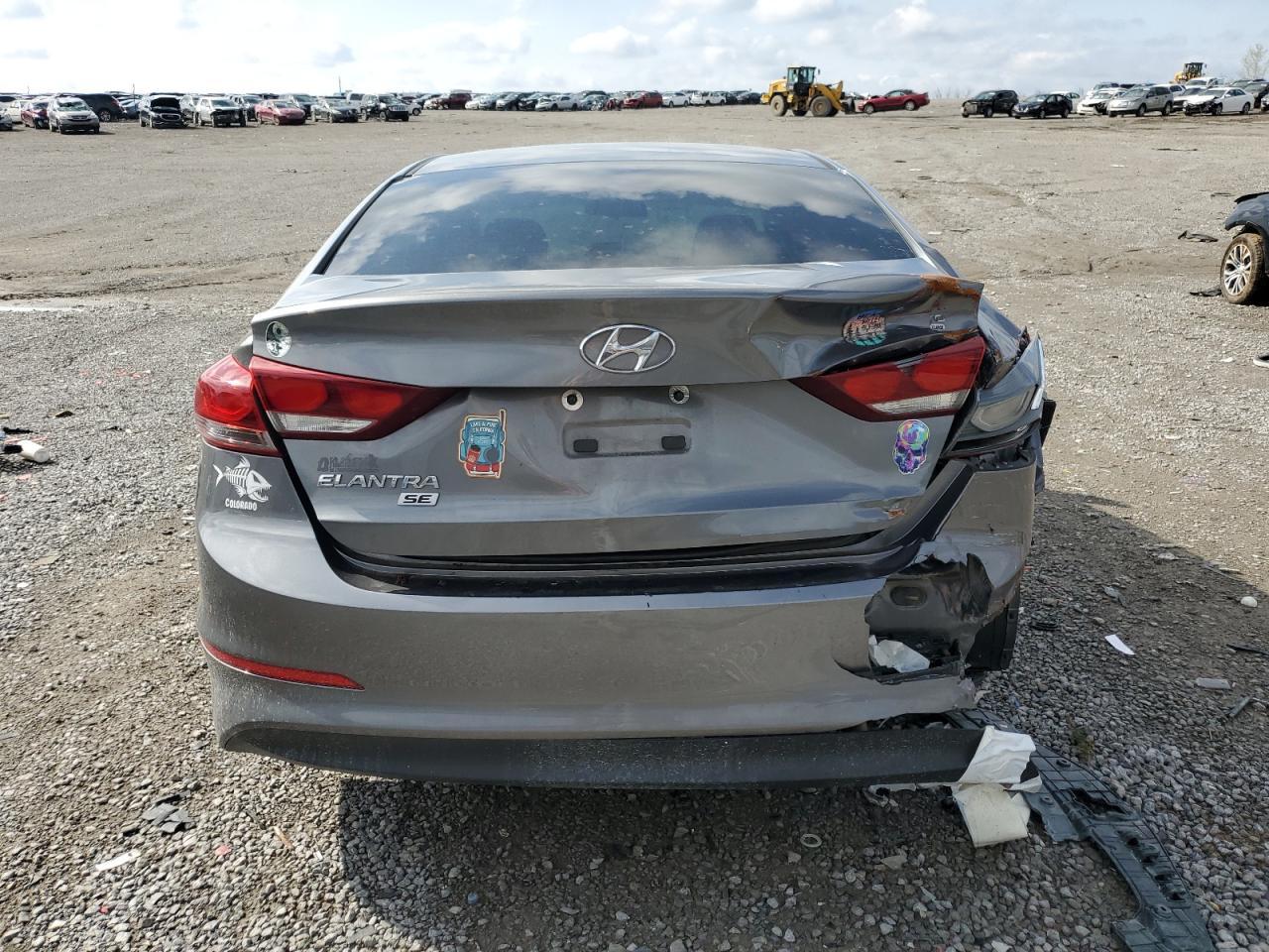 2018 HYUNDAI ELANTRA SE - Фото 6
