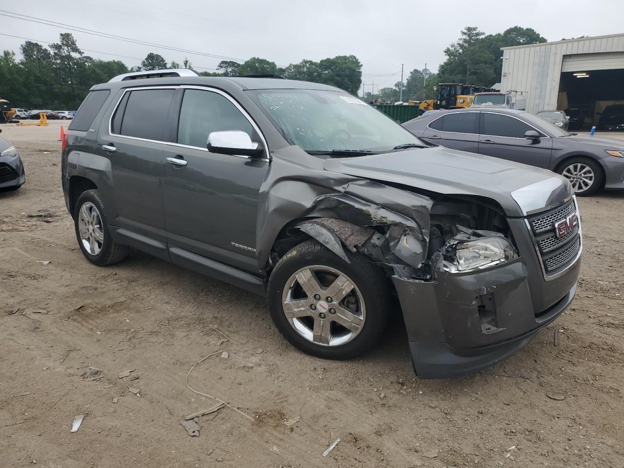 2012 GMC TERRAIN SL - Image 4