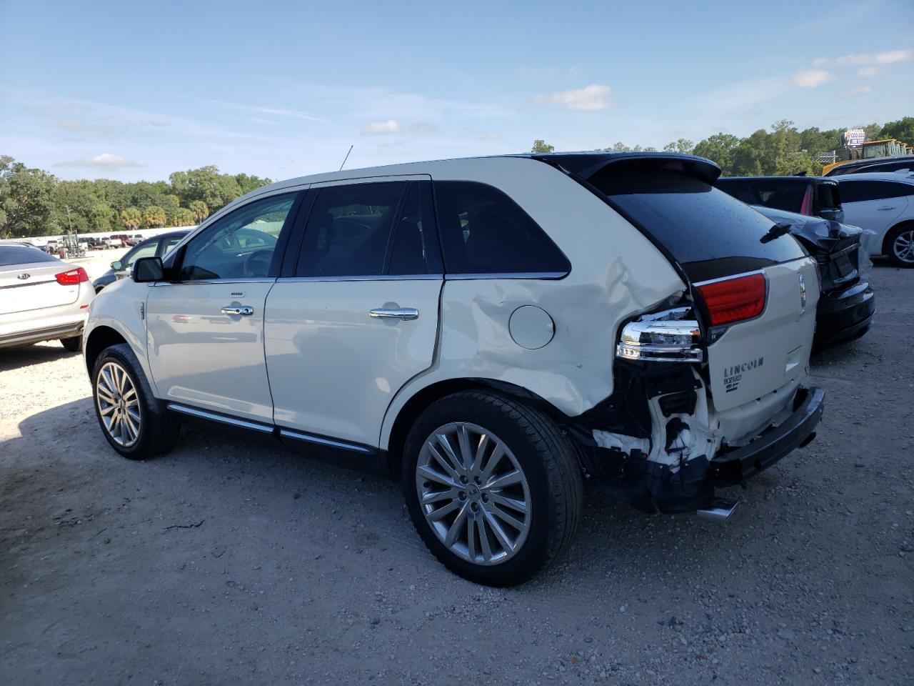 2013 LINCOLN MKX - Фото 2